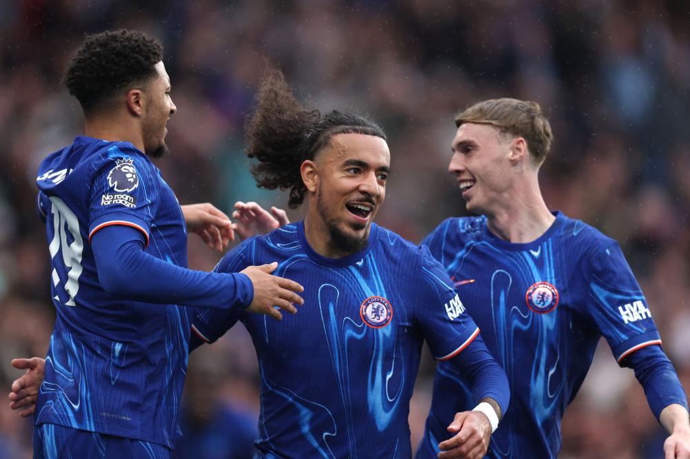 达情绪激烈 达情绪激烈